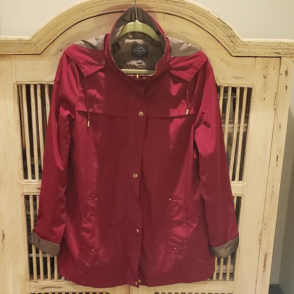 St Johns Bay Red and Gray Anoraks Coat with Detachable Hood - Picture 3 of 10